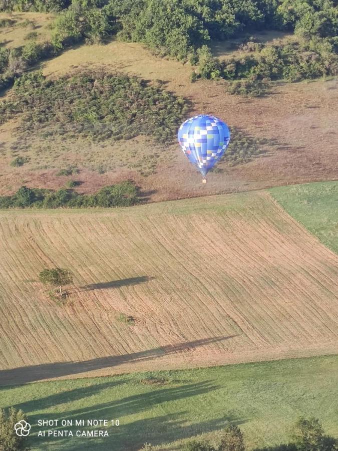 Le Gite D'Olympe Cordes Sur Ciel Kültér fotó